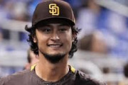 ダルビッシュが誤審に負けずドジャース相手に勝ち星！←「ロボット審判まだ？」（海外の反応）