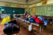 外国人「廃墟になってる日本の学校に行ってきたので写真を見てくれ」