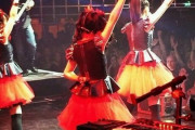 今も好きだけど、八重歯のSu-METALのほうが好きだ　【海外の反応】