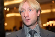 【海外の反応】プルシェンコさん「プーチン大統領を信じている」外国人「そいつは戦争犯罪者だぞ」