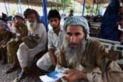 海外「我々は日本のように難民を拒否するべきだ。アフガン難民を受け入れるべきではない」