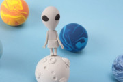 外国人「タッシリ・ナジェールに描かれた宇宙人の壁画って妄想だよね」