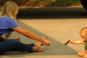 トラベルナースが腎臓移植が必要な18ヶ月の男の子のドナーに。世界中が感動で優しく包まれる
