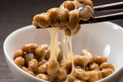 外国人には不評だけど、自分は好きな日本の食べ物ってある？←「白子」「鶏刺し」（海外の反応）