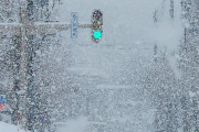 韓国人「5mの雪が積もった青森から脱出してきた…ﾌﾞﾙﾌﾞﾙ」