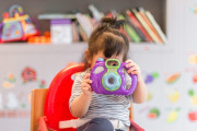 韓国人「日本は子ども3人以上いれば所得に関わらず全ての子どもの大学授業料を免除する」