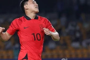 【サッカー日韓戦】韓国人「日本メディアが『韓国人は日本を酒の肴』にしていると曲解報道！」→「日本人はチキンとビールの応援が羨ましいの？」　韓国の反応