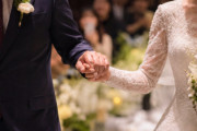 娘の結婚式で「幸せ心臓症候群」に、珍しい症例に韓国では親の本音をめぐる皮肉も飛び交う