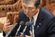 日本首相「アメリカ側にもウクライナ側にも立たない」