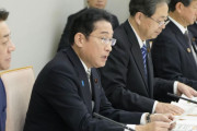 【海外の反応】日本、オーバーツーリズムを懸念して電車の休日料金値上げを許可　海外の反応「根本的な原因を理解していない、そこに住む人たちはどうするのか」