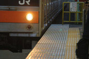 韓国人「電車の中で見る韓国と日本の異なる風景がこれ」