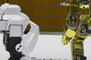 海外「日本のアルティメットレスリングロボット」