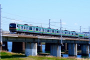 日本の鉄道旅行気分を満足させる映像♪「日本の小さな街の風景を見ていると、心地よさや温かさを感じる」「日本に行きたいです」海外の反応