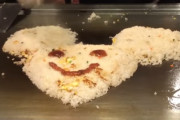 「こんなの生まれて始めて！」　海外レストラン「大阪HIBACH」のシェフによる料理パフォーマンスが面白過ぎる！ｗ大阪の名も伊達じゃないな！海外の反応