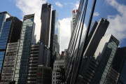 海外「予兆か？！」日本で昨年倒産した企業の数に海外びっくり仰天！（海外の反応）