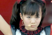 Fox DayにBABYMETALの正式な3人目のメンバーの発表はあるのかな？　【海外の反応】