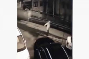 「オーライオーライ！あ～あ」っていう駐車誘導