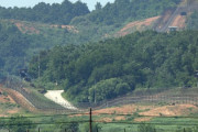 【緊急】北朝鮮軍が戦闘準備完了…DMZに完全武装の軍を展開＝韓国の反応