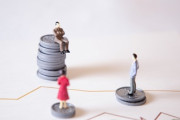 韓国に平均賃金を抜かれた日本、その解決策は？「日本のバブル経済はすでに別の次元にあった...」「力の対決にはバランスが大切なのです」海外の反応