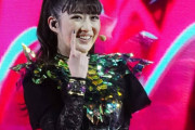 BABYMETALのCatch me if you canの振り付けの微妙な変化に気づいた　【海外の反応】