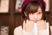 日本の女の子、とんでもないものに授乳してしまうｗｗｗぶっ飛んでて可愛いｗｗｗ【台湾人の反応】