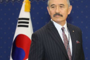 韓国人「ハリス駐韓大使は倭寇の血が流れる日本ハーフ」ハリス大使は傲慢で無礼だ‥攻勢を強める韓国与党　韓国の反応