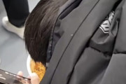 地下鉄でラーメンはアリかナシか…韓国で毎年繰り返される“車内飲食”論争