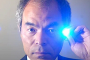 海外「真のMVPだ！青色LEDを発明し、人々の生活をより良くした中村修二氏がこちら」　海外の反応