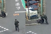 【韓国の反応】車椅子に向かって走っていた日本の宅配便運転手、数千万再生を呼んだ「感動の瞬間」…韓国の反応「いつも日本人は親切。/韓国ではありふれた場面。」