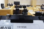 韓国人「ソジュ飲んで顔が赤くなった」→「酒だから飲まなかった」…二転三転するイ・ファヨン元副知事の証言に国民陪審員の判断は？