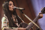 【海外】Kacey Musgravesがアーカンソーとテネシーで目撃した「驚愕のUFO映像」とは？
