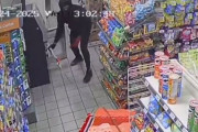 派手過ぎる！店内を吹き飛ばしてしまったコンビニＡＴＭ強盗事件（アメリカ）