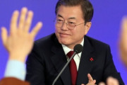 文大統領の否定評価、50％超え…30代の支持層離脱＝韓国の反応