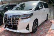 海外「アジア圏で滅茶苦茶人気があるよな」日本の自動車メーカー、トヨタが作るミニバン、アルファードに対する海外の反応