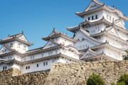 姫路城、外国人客の入場料を「4倍」値上げ検討