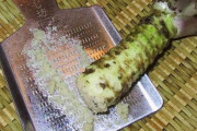 外国人「寿司のワサビは元々殺菌用だから現代では不必要らしい…」