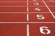 環境活動家が陸上大会400mハードルを妨害する危険行為に世界から猛批判「だから嫌われる」（海外の反応）