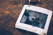 日本でストレス解消するベストな方法！すべてを破壊する「怒りの部屋」とは 海外の反応