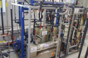 韓国人「日本からの主要輸入品を国産化しよう！」韓国で半導体生産の必需品「超純水」国産化始動　韓国の反応