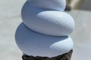 この日本のアイスクリーム、何味か謎すぎると海外で話題に