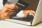 クレジットカード詐欺はどうすれば防げるの？「ワンタイムパスワードを設定して！」「毎年カード変えた方がいい」海外の反応