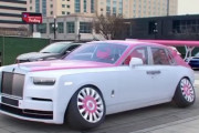アニオタが超高級車ロールスロイスを”痛車化”した結果ｗｗｗｗｗｗ