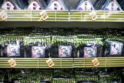 海外「日本でお土産に食べ物を買ってきてもらうとしたら何がお勧めだろう？」お土産に向いている日本の食べ物に対する海外の反応