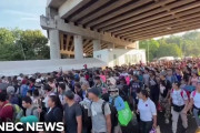 米：過去最大1万5千人規模の「大規模難民キャラバン」が米国境に進行中…イーロンも警戒を示す[海外の反応]