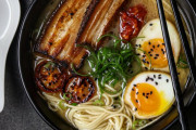 海外掲示板「自家製豚骨ラーメンつくったよー！」　←評価してくれ　海外の反応y