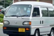 【海外の反応】ホンダアクティストリートという軽自動車はミニマルで面白いな！