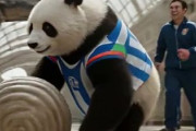 中国人「サッカー日本代表GKの素晴らしいビルドアップを見てみよう」　中国人「彼は最高」「日本サッカーのテールランプも見えない」
