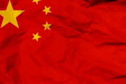 人間こうなるのか！中国：ガラス張りの高所で見る人間模様「本当に怖いのはガラスの品質」「気の毒だけど、だけど、笑ってしまう！」海外の反応