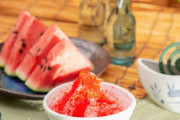 海外「仕方がない」日本人の約半数の夏休みの予定に海外も納得！(海外の反応)