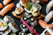 外国人「寿司のバリエーションって多いけど一番好きなのは何？」